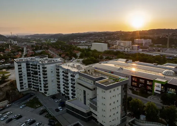 Vesta Apartment Tuzla - Across Bcc Shopping Mall